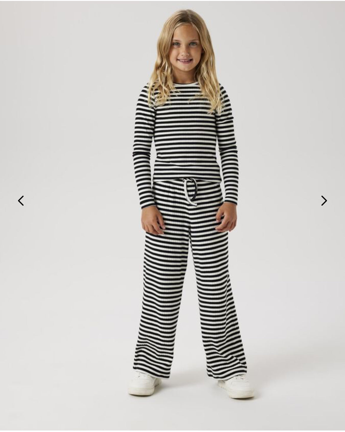 NKFSURAJA T-Shirts & Tops - Black